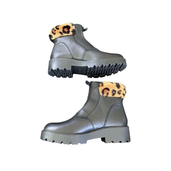 UGG Women's Czeriesa Panther Print Combat Boots - Picture 2 of 6